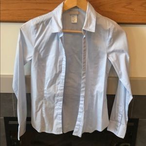 H&M Women’s button up dress shirt light blue 4